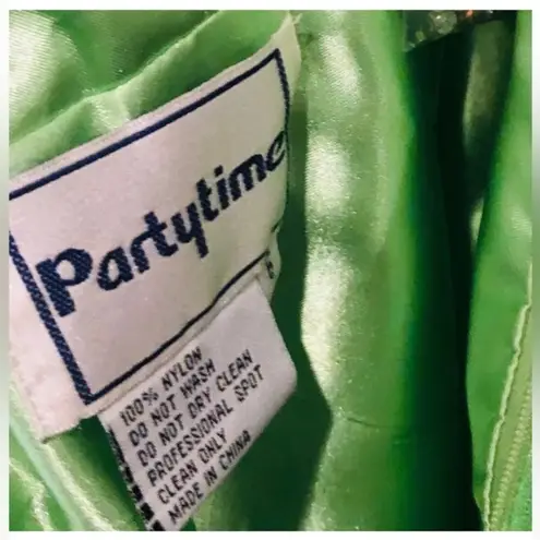 Elegant Lime Green Party Time Halter Top Style Formal Dress Size 6 by Lisa Kane