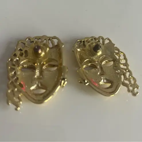 Vintage Woman Face Mardi Gras Mask Gold