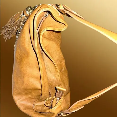 Big Buddha tan hobo bag! Large capacity! Ntn