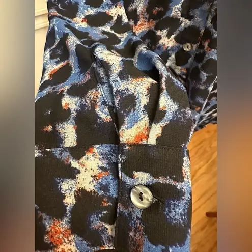 Badgley Mischka Women's Mischka blue multi-color long sleeve button down shirt size medium