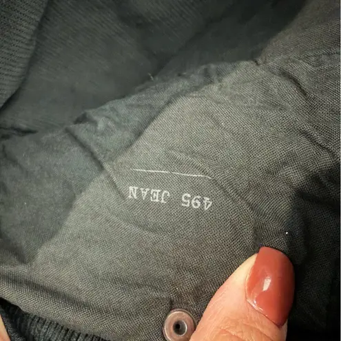 6397 495 Jean Black Corduroy Size 28 Button Fly