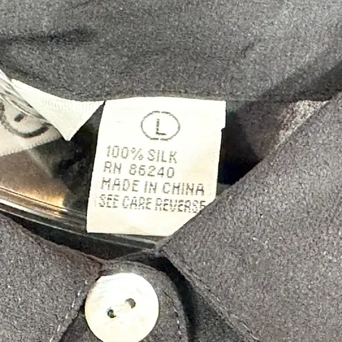 VTG Ravel Large Top Silk Semi Sheer Ruffled Gathered Front Pearl Button Up 364 Black