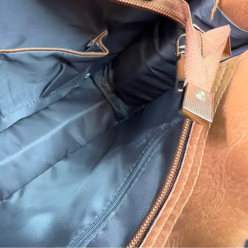 Brown Leather Zip Top Hobo Crossbody w/Guitar Animal Print Strap 12