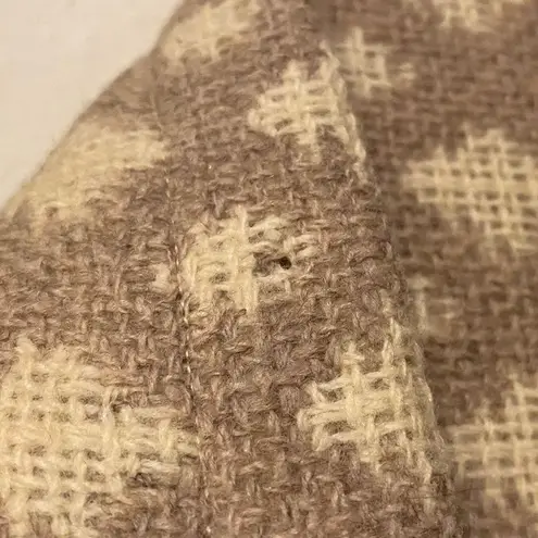 Saks 5th Avenue Vintage Wool Beige Patterned Women's Jacket - Image 5