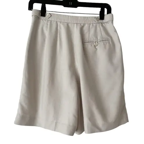 Liz Golf Khaki High Rise Pleated Tencel Lyocell Shorts Women’s Size 6 Tan