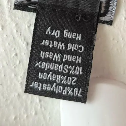 Clara Sun Woo Dress Black Sleeveless Slinky Knit Shift Sz S EUC Travel Friendly