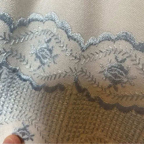 Vintage 70s Union Label Cottagecore Embroidered Pencil Midi Dress XS White