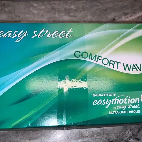 Easy Street Ry Comfort Shooties