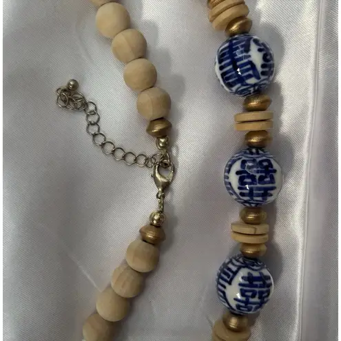 Hazel Chinoiserie & Painted Wood Necklace in Ivory