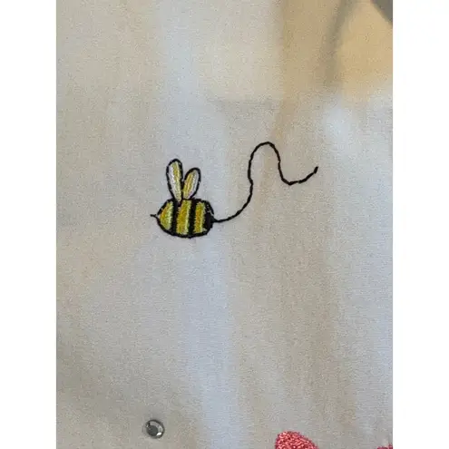 Vintage The Quacker Factory Womens Button Up Top Size 1X Embroidered Floral Bees White