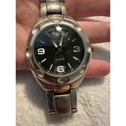 Ravinia Quartz Stainless Steel Men's Watch Silver