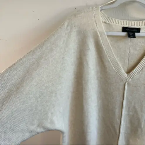 Tahari Sweater Cream V Neck Center Seam High Low Knit Sz XL NWT Great Gift!