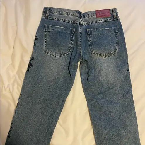 One Teaspoon  Straight Leg Embroidered Jeans Size 27