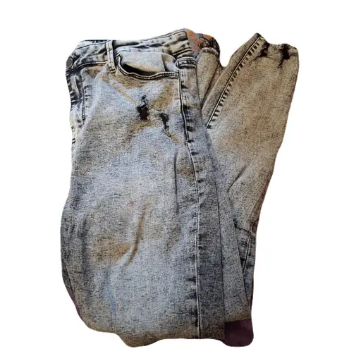 Simple Society  Acid-Washed Jeans