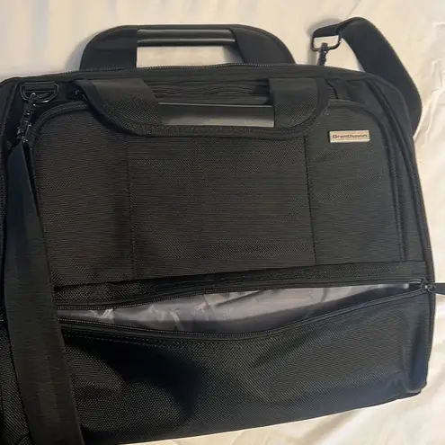 Brenthaven Triload 15 Laptop Shoulder Case