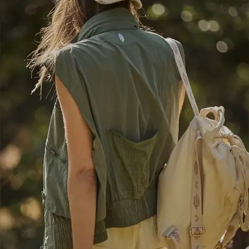 Free People Movement FP Movement Off The Grid Vest Army Green XL NWOT