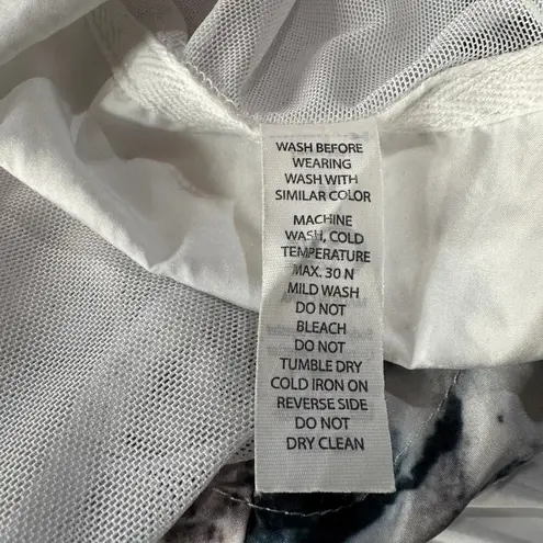 Zyia Active Medium Breeze Jacket and Shoulder Bag Packable Marbled Lightweight