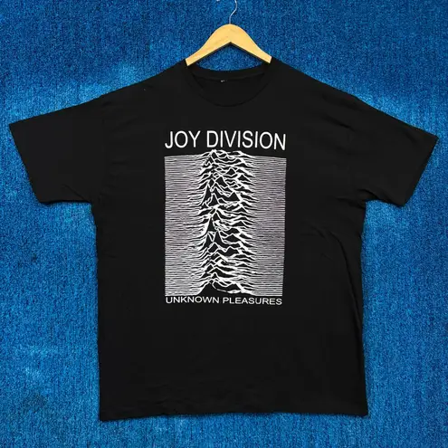 Joy Division Ian Curtis “ Unknown Pleasures” Rock Band T-Shirt Size XL