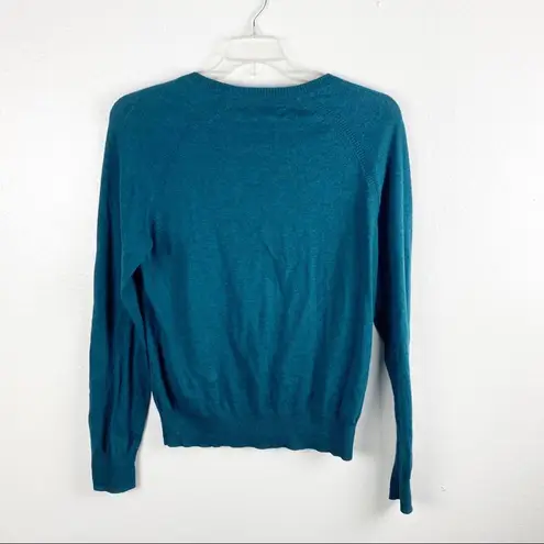 Original Penguin by Munsingwear V-Neck Long Sleeves Sweater, Size Medium