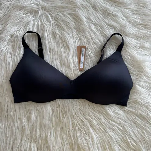 SKIMS Wireless Form Push Up Plunge Bra Onyx Size 42D