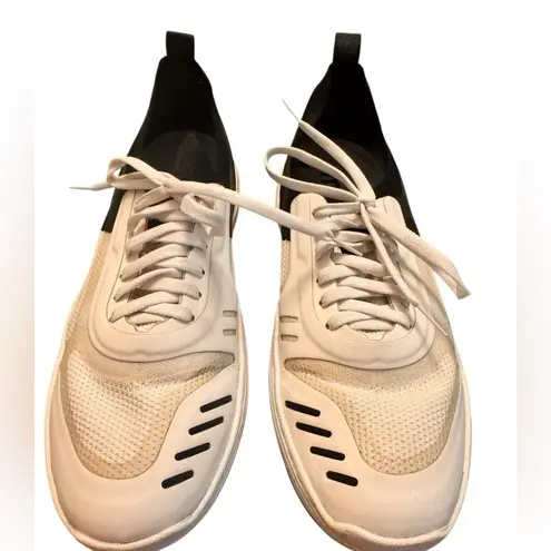 Made+ Bangr Sneaker Shoe Pickleball in GUC Size Women’s 8 (Unisex Men 6.5) Black