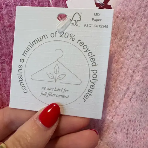 Cupcakes and Cashmere NWT Pink Valentine Heart Cardigan Size Small