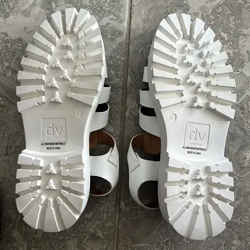 DV by Dolce Vita Loera Platform Sandals in White, Size 9.5 NEW w/o Box White