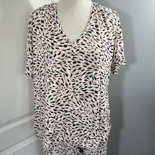 Soma Cool Nights Pink and Black Top and Matching Pants Set.