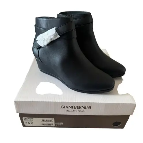 Giani Bernini Cherub Black Women's Memory Foam Ankle Wedge Booties Buckle SZ 6.5