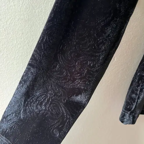 Willi Smith Sz S Black Velvet V Neck Long Sleeve Pullover Blouse Top.