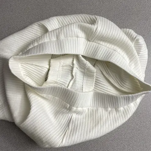 Alemais Ribbed Knit Shorts 10 White Pull On Elastic Waist Organic Cotton Stretch