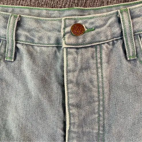 Cross Colours Women’s Cuffed Jean Shorts Blue Size 30
