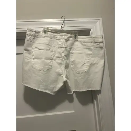 Motherhood Maternity White Denim Shorts Low Rise Under Belly Cut Off Size XXL