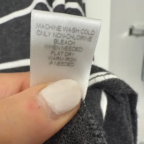 Hazel Women's Size XL Charcoal Grey Striped Waffle Knit Lightweight Sweater Top Gray