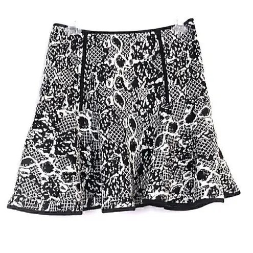 ROBBI NIKKI Mixed Print Jacquard Fit Flare Skirt Black Cream Ivory Floral Mini S