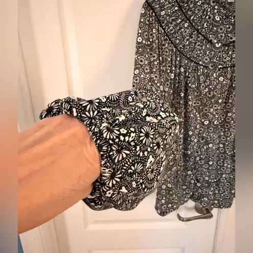 BODEN US10/UK14 Ruched Yoke Jersey Button Up Blouse Ditsy Black White Floral Size 10