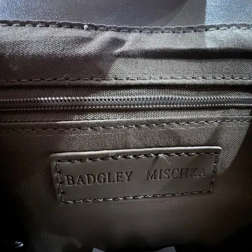 Badgley Mischka NWT Crossbody Bag Quilted Studded Pearl Handle Chain Strap Taupe