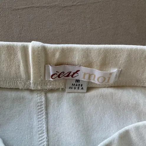 cèst moi. Knee Length Circle Skirt