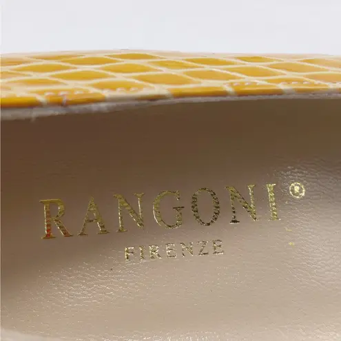 Rangoni Firenze Minx Beige Embossed Leather Block Heel Pumps 8 AAA Narrow Italy