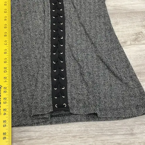 Pretty Good Short Elastic Sleeve Tie Down Front Gray & Black Long Stretchy Top L