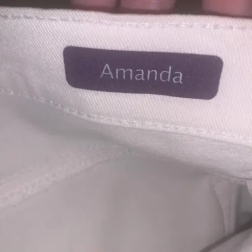 Gloria Vanderbilt Amanda Women's 16 White Bermuda Shorts All Around Slimming