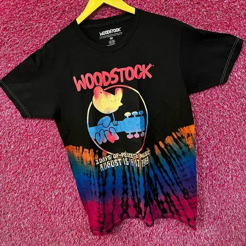 Woodstock 3 days of Peac and Music Festival Tshirt size Medium