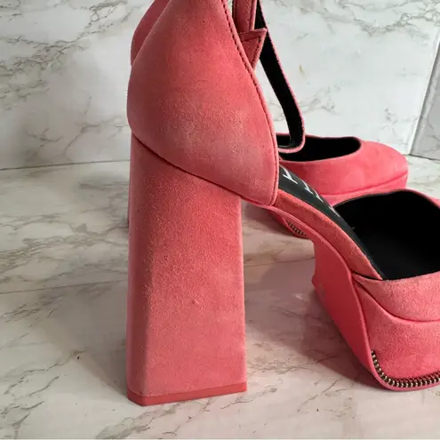 Gianni Bini OTTEN Suede Ankle Strap Platform Pumps Size 6.5 M Barbie cute girly Pink