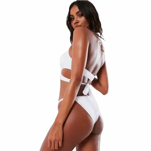 Missguided new ღ Cross Over Front Bikini Top ღ