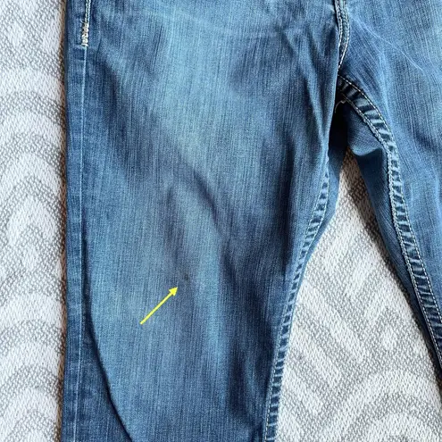 BKE THE BUCKLE // Women’s Harper 24” Crop Blue Denim Jeans Plus Size 33