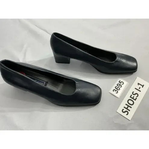 Laura Scott Womans Tiffany 5.5 M Blue Leather Slip On Heel Loafers NWOT