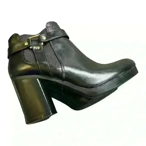 Christian Siriano black chunky block heel gold strap ankle boot size 10