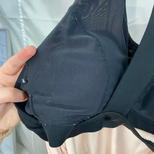 Iris & Ink women's nude pink black built