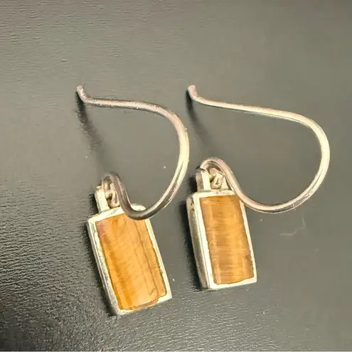 Vintage SU 925 Sterling Silver Tigers Eye Small Dangling Earrings 1.7g.
