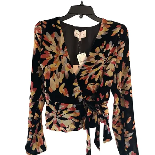 Adelyn Rae Anisse Velvet Wrap Top Black Floral Size XS NWT